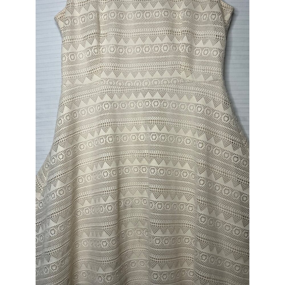 Papaya Size L Sleeveless Ivory Crochet Fit & Flare Dress Back Zipper Closure - Picture 4 of 16